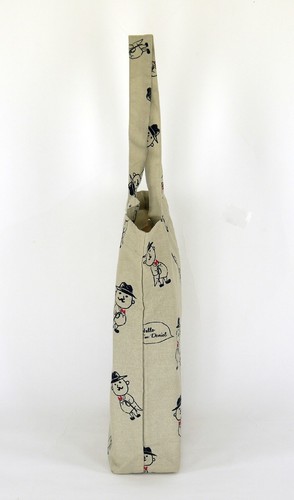 A4サイズのトートバッグ 内ポケット付き ダニエルズ 画像