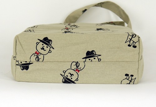 A4サイズのトートバッグ 内ポケット付き ダニエルズ 画像