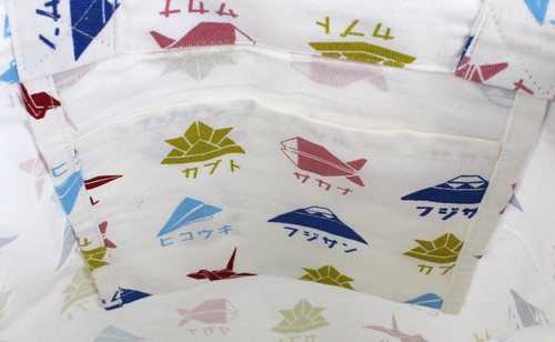 A4サイズのトートバッグ 内ポケット付き おりがみ ホワイト 画像