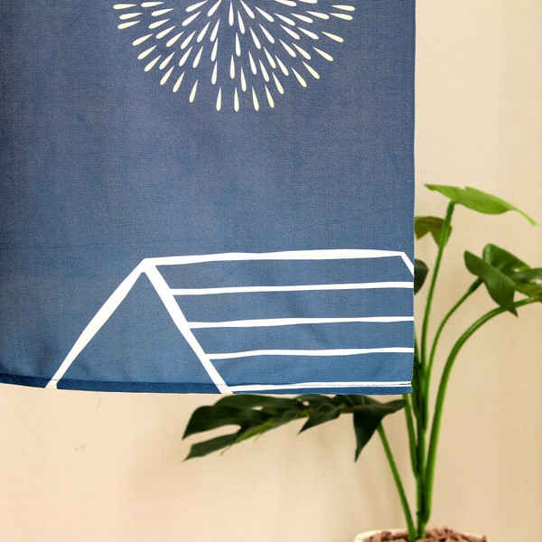 のれん 花火と猫 日本製 ネイビー 幅85cm×高さ(丈)150cm 画像