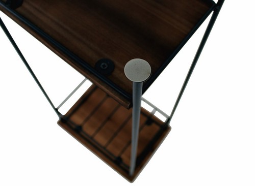 ラスティ・スリータイヤーラックBK 画像