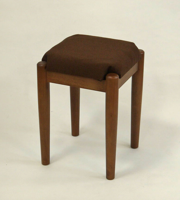 スツール 全体画像