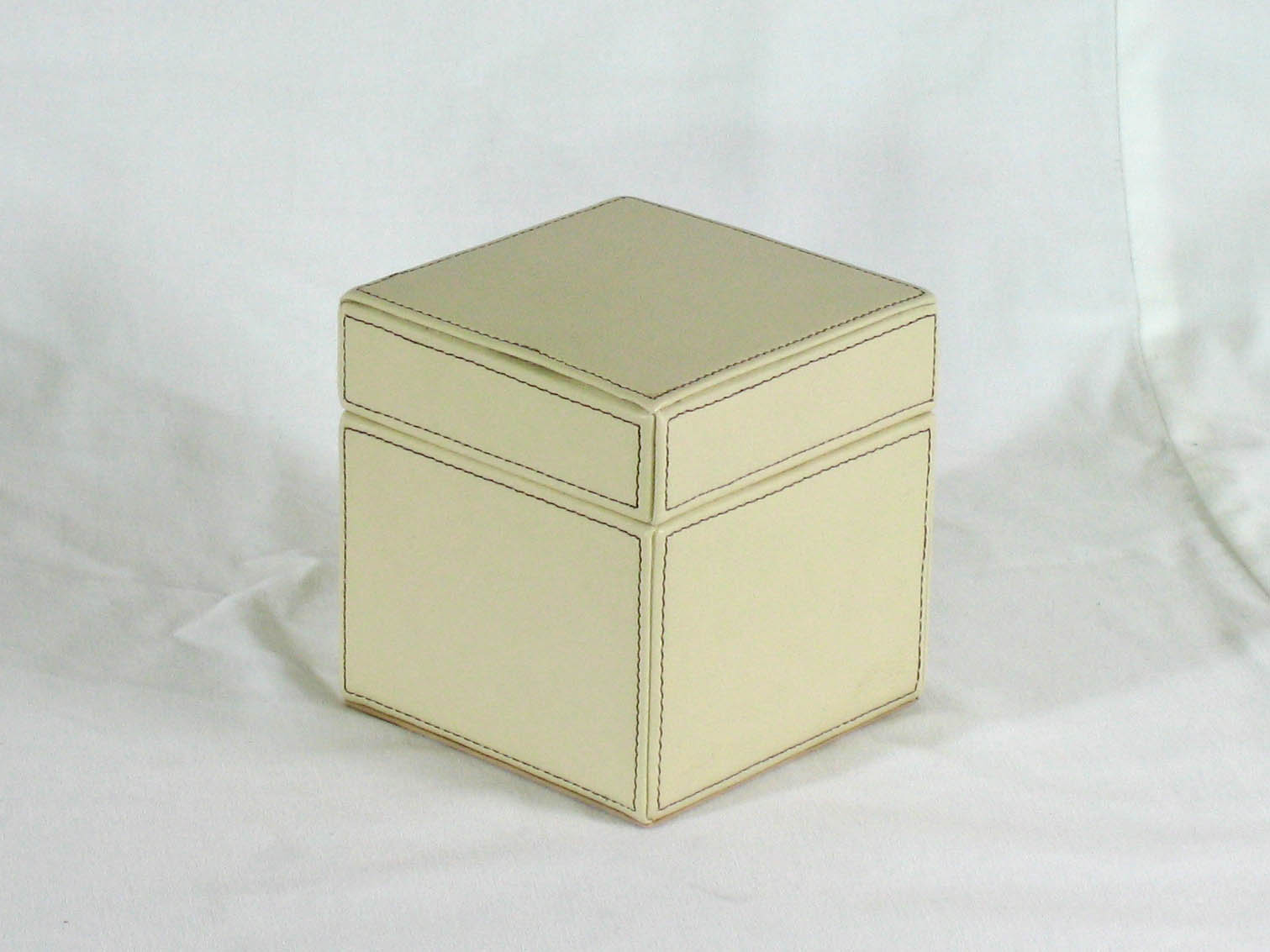 ふた付き　フリーＢＯＸ　S 全体画像